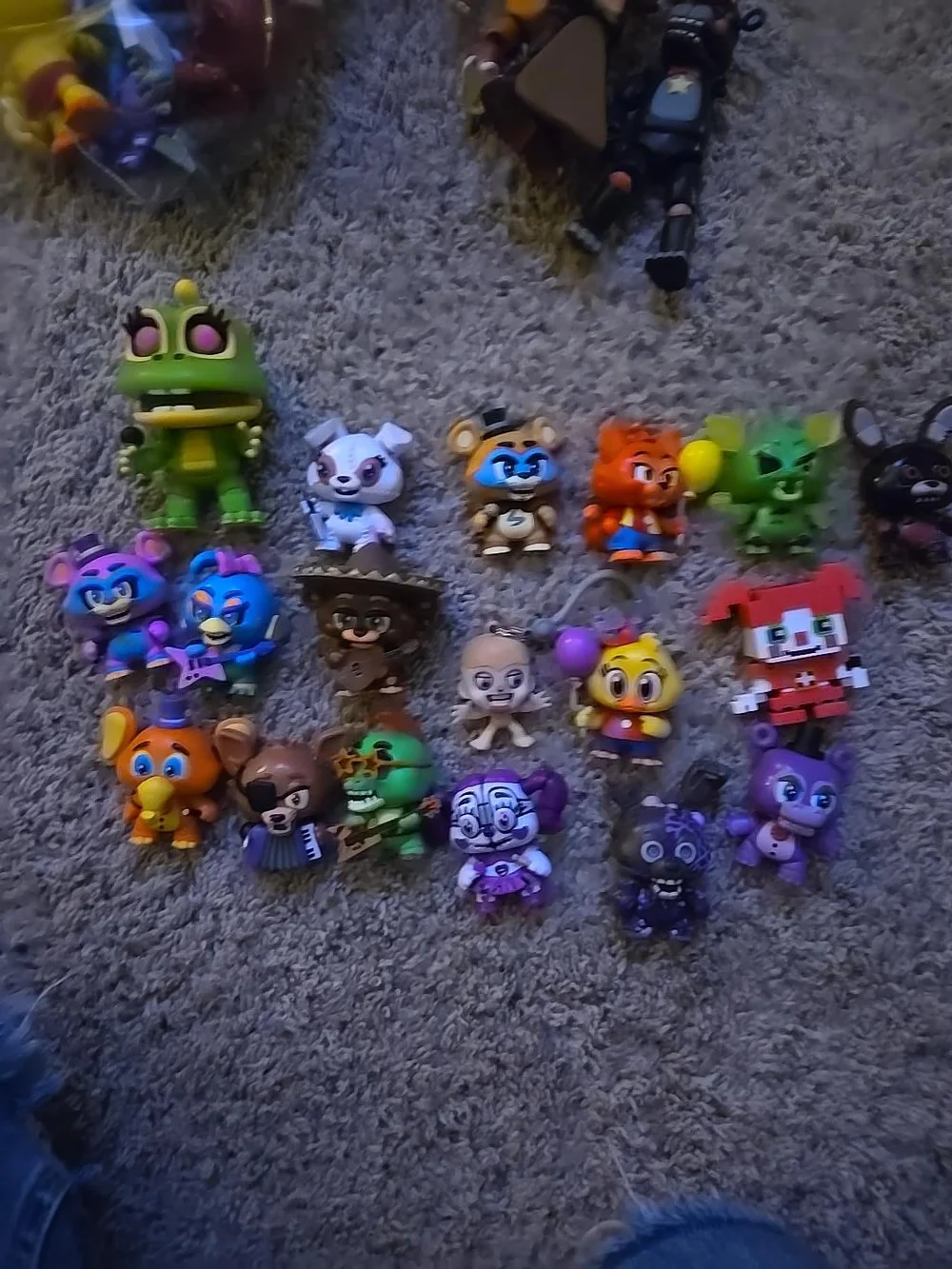 Five Nights at Freddy's Assorted Kids Toy Figures - Multicolor Set